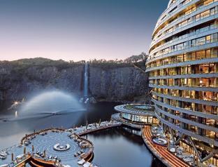 Intercontinental Shanghai Wonderland Exterior photo